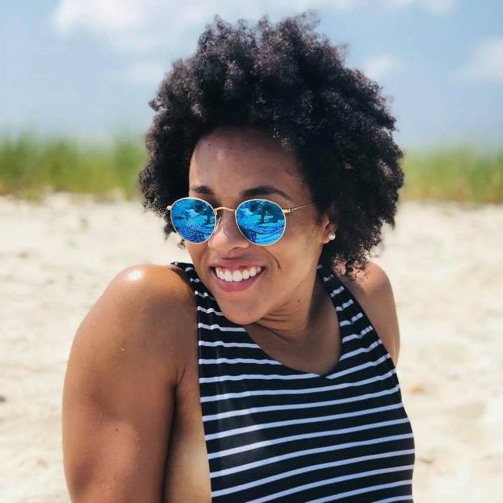 Meet your Posher, Arielle